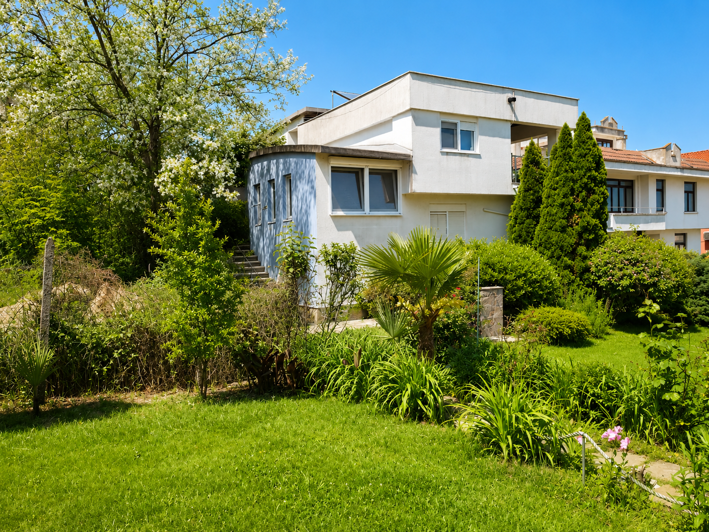 Villa California