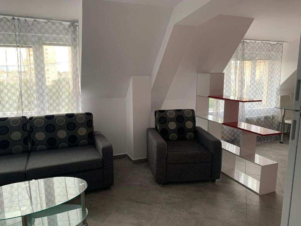 Stylish 1BR near Centre